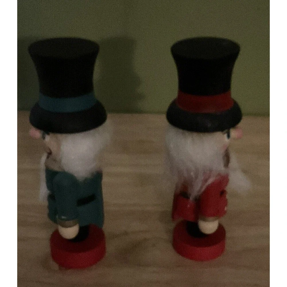 Set Of 2 Wooden‎ Nutcrackers 5.25' Tall